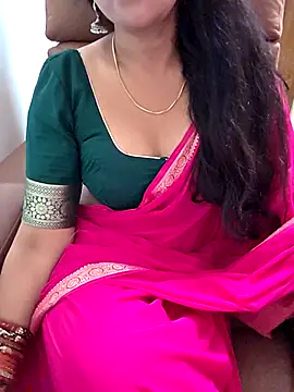 Živý XXX chat Roja-Telugu777