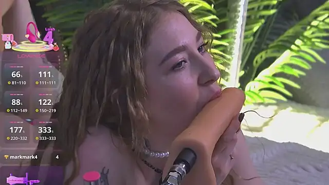 MiaEuphoria_: вебкам-шоу