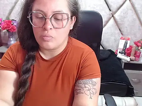 Živý XXX chat Sarah_Boobs_