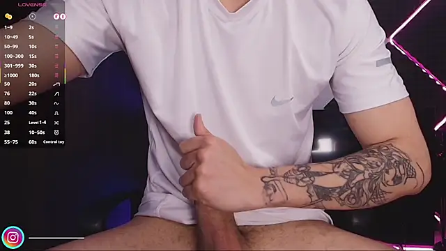 bigryann23: онлайн-секс-чат