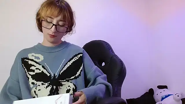 دردشة CelesteAyase الجنسية المباشرة