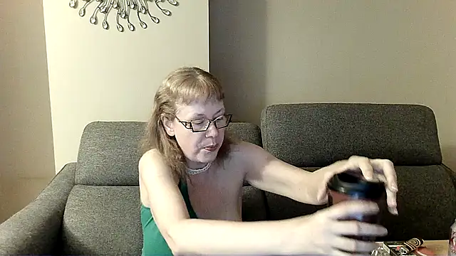 XXX chat uživo modela TittyLandQuebec