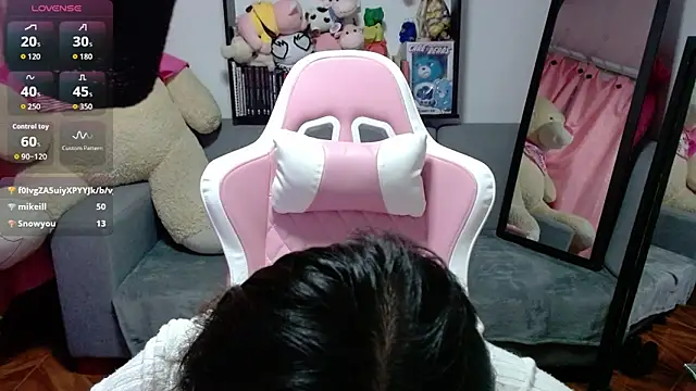 Chat +18 de Maggie_Fox3 ao vivo