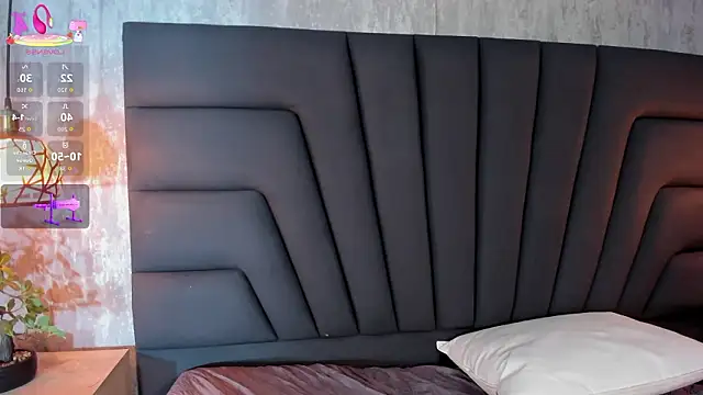 Maya_curvyn Live XXX chat