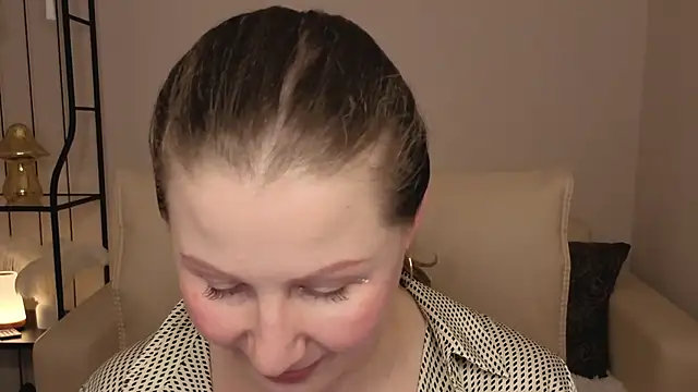 Chat +18 de Helens_love ao vivo