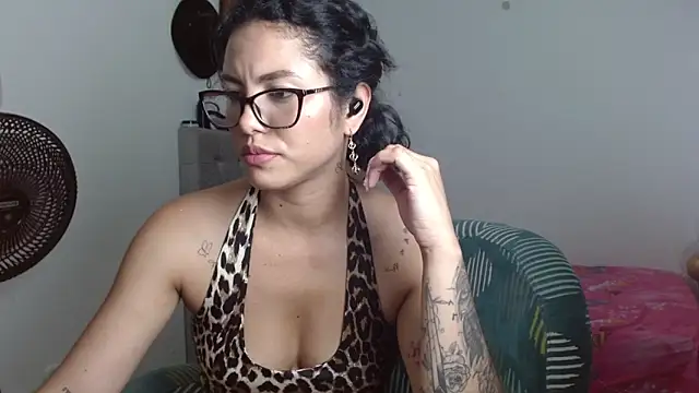 Sexy_Lia_ Live XXX-Chat