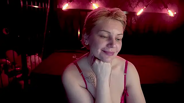 AmaraNights 现场XXX聊天