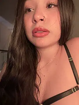 Chat XXX ao vivo de bella_parisi