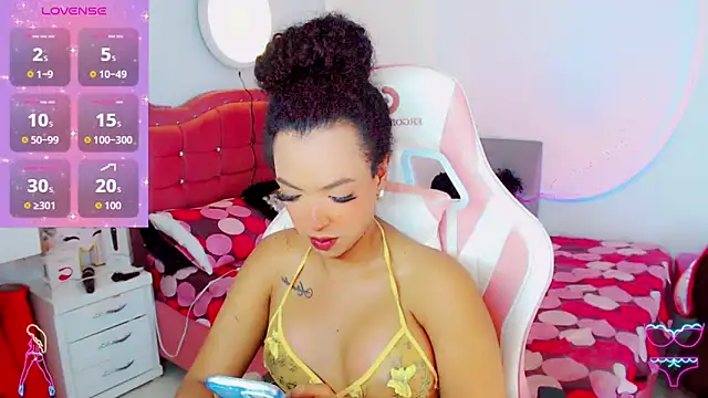 Tanedra_collings 现场XXX聊天