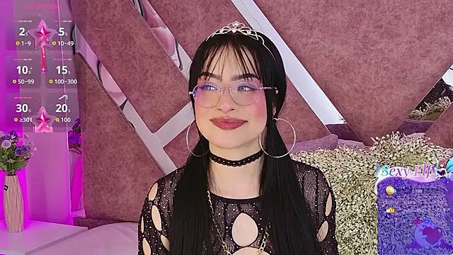 JaneeDaviss Adlı Modelin Canlı XXX Sohbeti