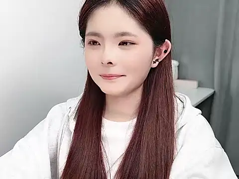 cherry-_-cherry's Live XXX Chat