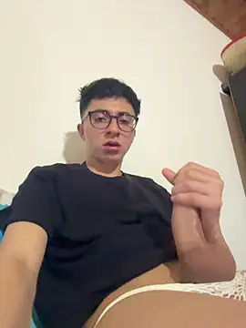 CamiRojas_boy Show Webcam