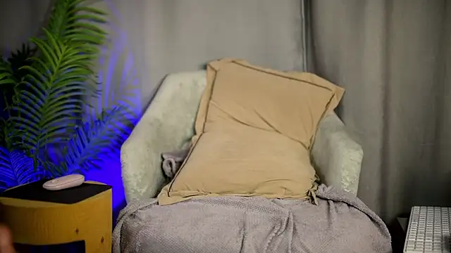 juwenta Chat XXX live