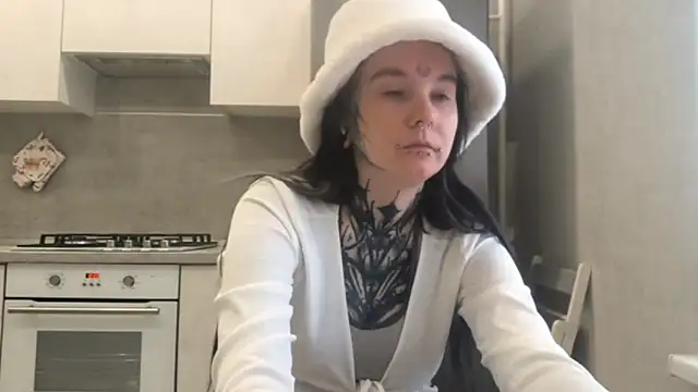 Онлайн чат XXX HighelikeGirl