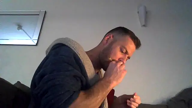 แชท XXX สดของ cheekycherryx