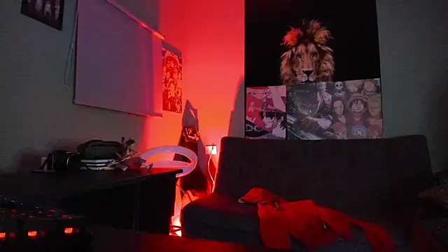 Dominatofstupid Adlı Modelin Canlı XXX Sohbeti