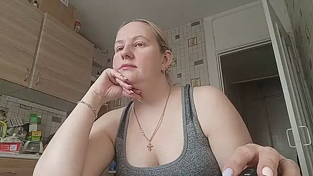 Melorini 라이브 XXX 채팅