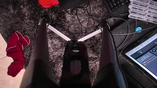 Czat XXX na żywo – slave_to_pain