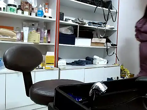 Chat XXX Live Mika-Spa21