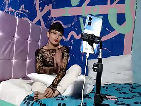 maicol_xoxo17cm: διαδικτυακό σόου στην κάμερα