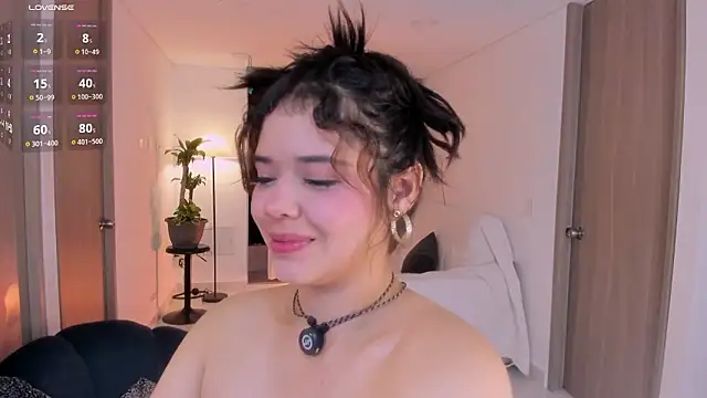 Chatroom XXX en direct de NikaVelvet1