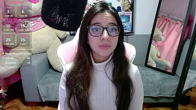 Maggie_Fox3: онлайн-секс-чат