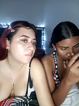 Chloe_Sky_loveのウェブカメラショー