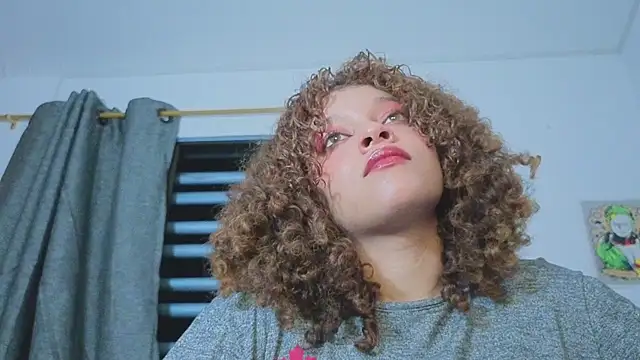 Ada_gales_: онлайн-секс-чат