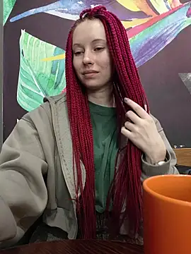 Frost_foxy Adlı Modelin Canlı XXX Sohbeti