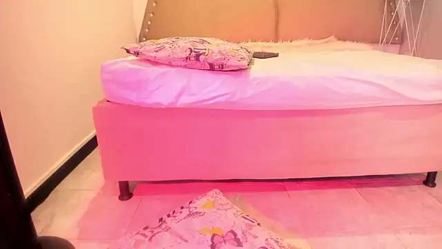 Miia_Thompsonn Chat XXX live