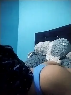 Chat XXX en directo de Ariell_Kieran