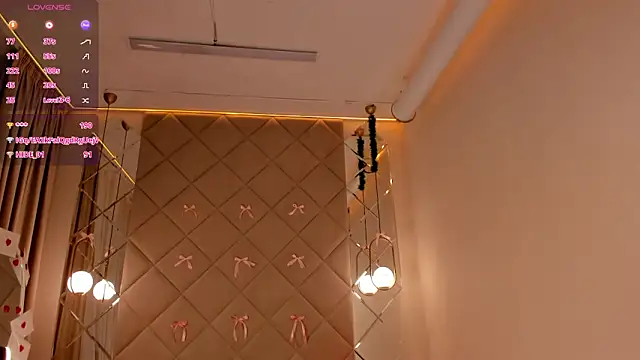 moon_sanny Chat XXX in diretta