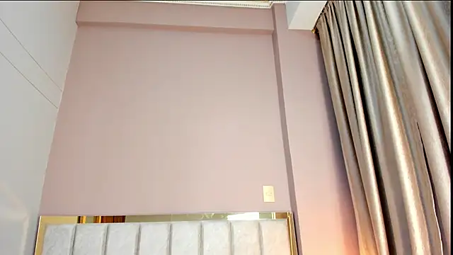 Chat +18 de LaraGoldd ao vivo