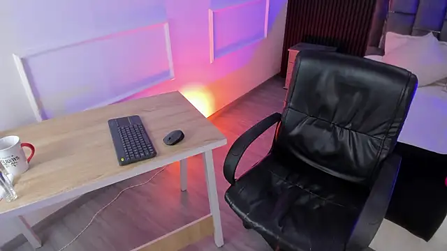 Chatroom XXX en direct de Sienarosewood