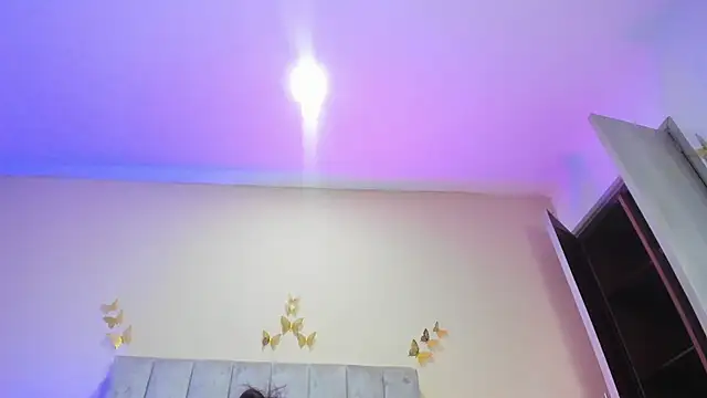 Emma_Hearts 即時 XXX 聊天