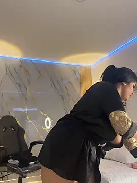 Kariina__69 Chat XXX in diretta