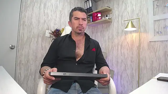 JuanKFit_45n Webbikameraesitys