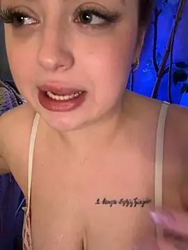 KellyMoors Live XXX-chat