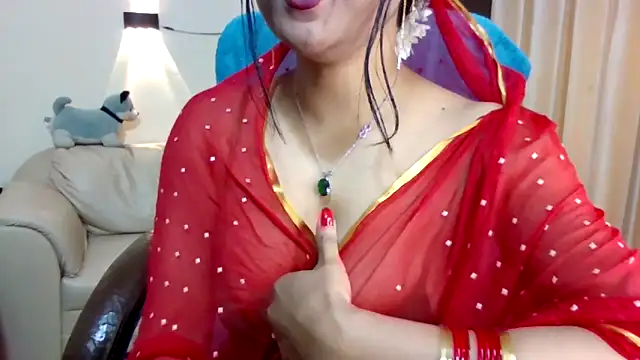 Queenhimanshi Chat XXX in diretta