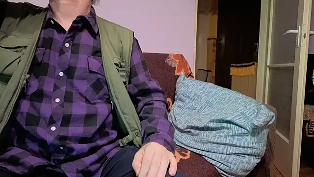 loverboyxxx69's Live XXX Chat