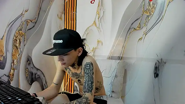 Živý XXX chat StraightBoy_Nick