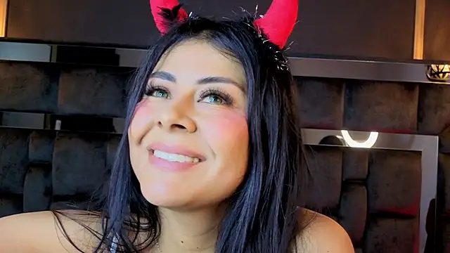 Chat XXX ao vivo de Aniajoness_