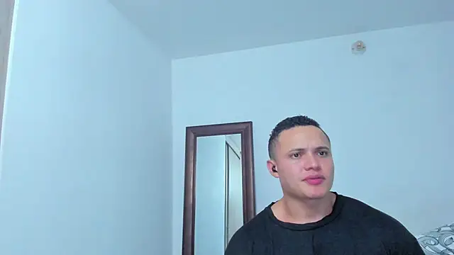 Živý XXX chat KingLevi01