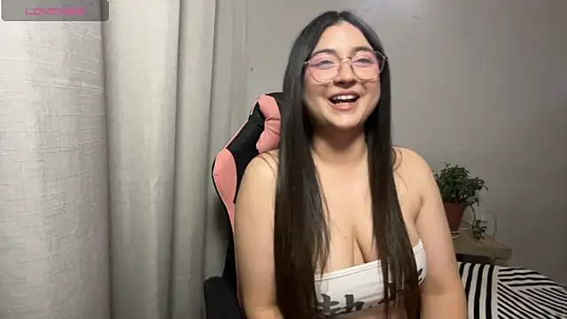 valentinauwu Live XXX-Chat