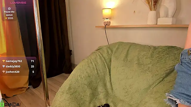 Lea_much Live XXX-Chat