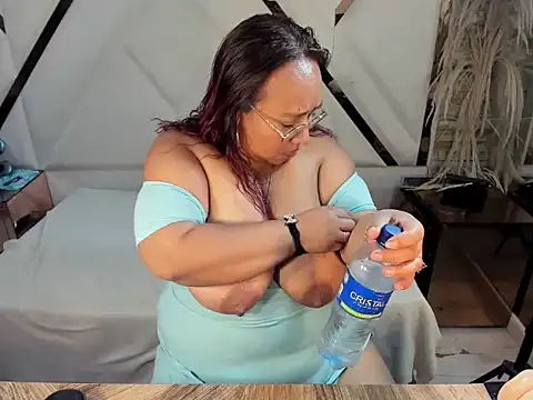 Shara_Oz Chat XXX live