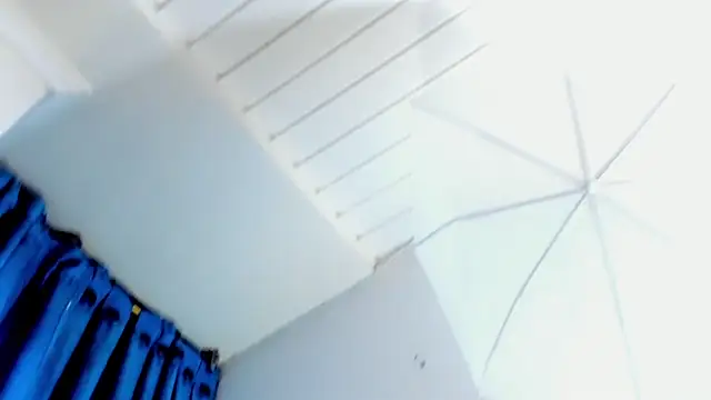 Živý XXX chat Miley_Cavendish