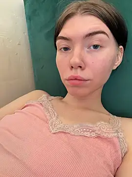 XXX chat uživo modela Lisaaa_Alisa