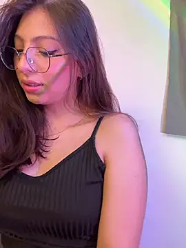 Dirty-Bunnyyy Chat XXX in diretta