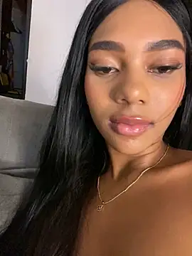 Savannahfisher Chat XXX live